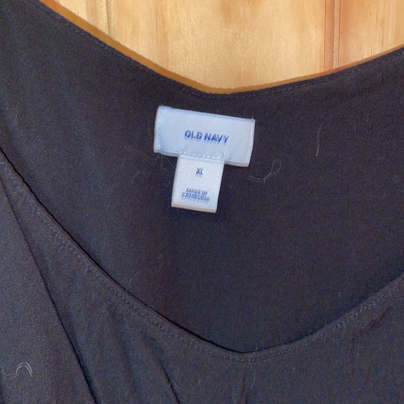 Shoulder-less Blouse - Picture 2 of 4